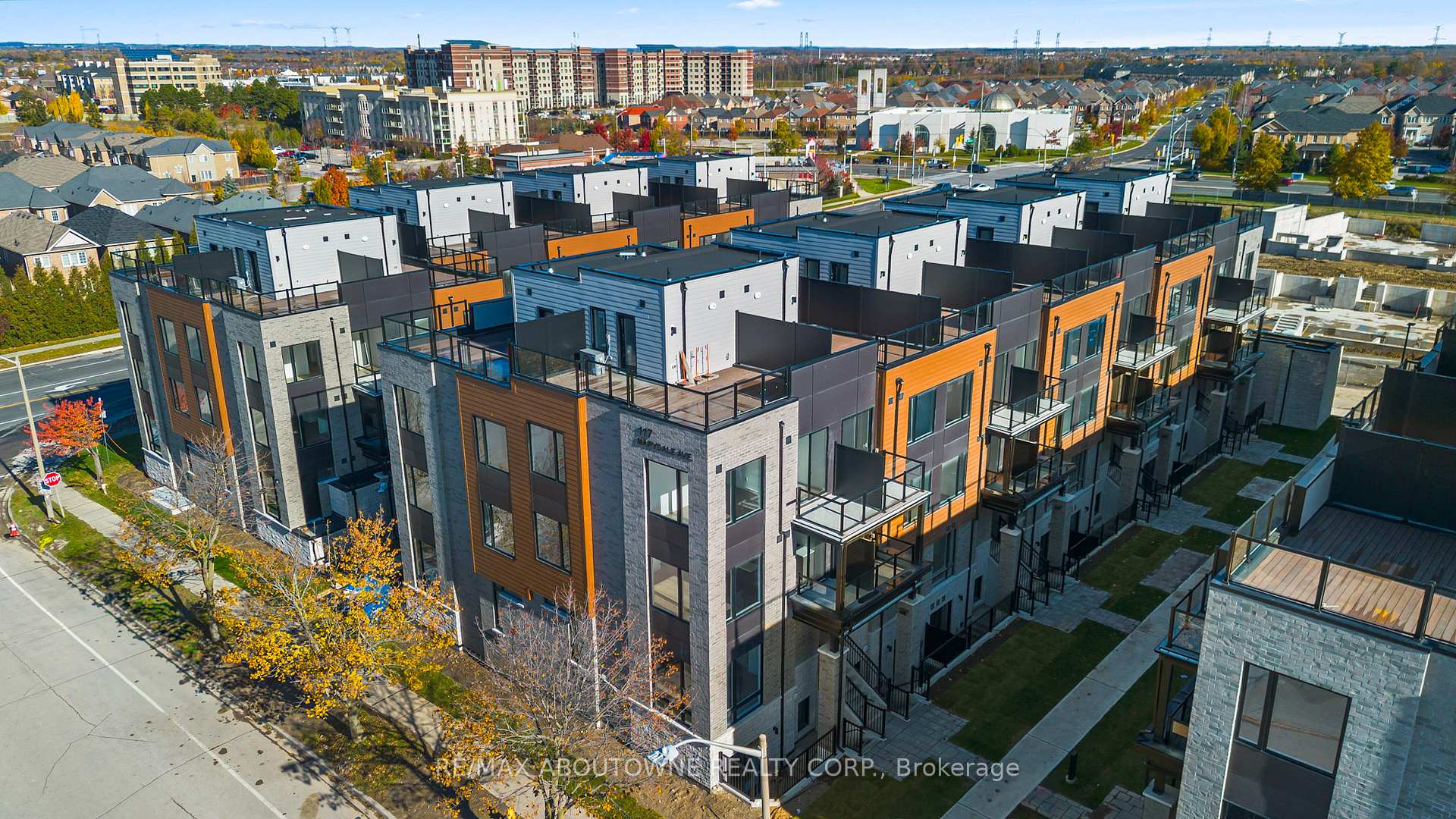 Photo 1 of Unit 230, 117 Maydale Avenue, Markham, Middlefield — HOMEH