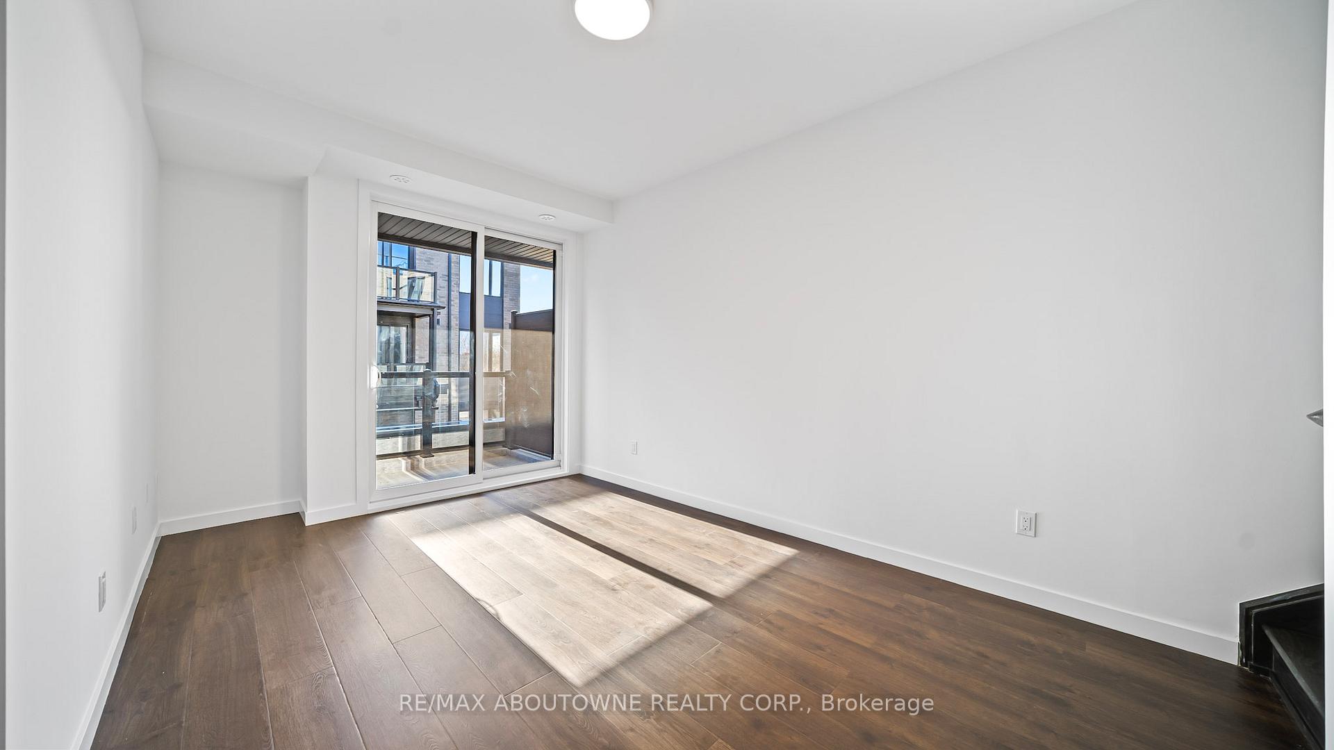 Photo 9 of Unit 230, 117 Maydale Avenue, Markham, Middlefield — HOMEH