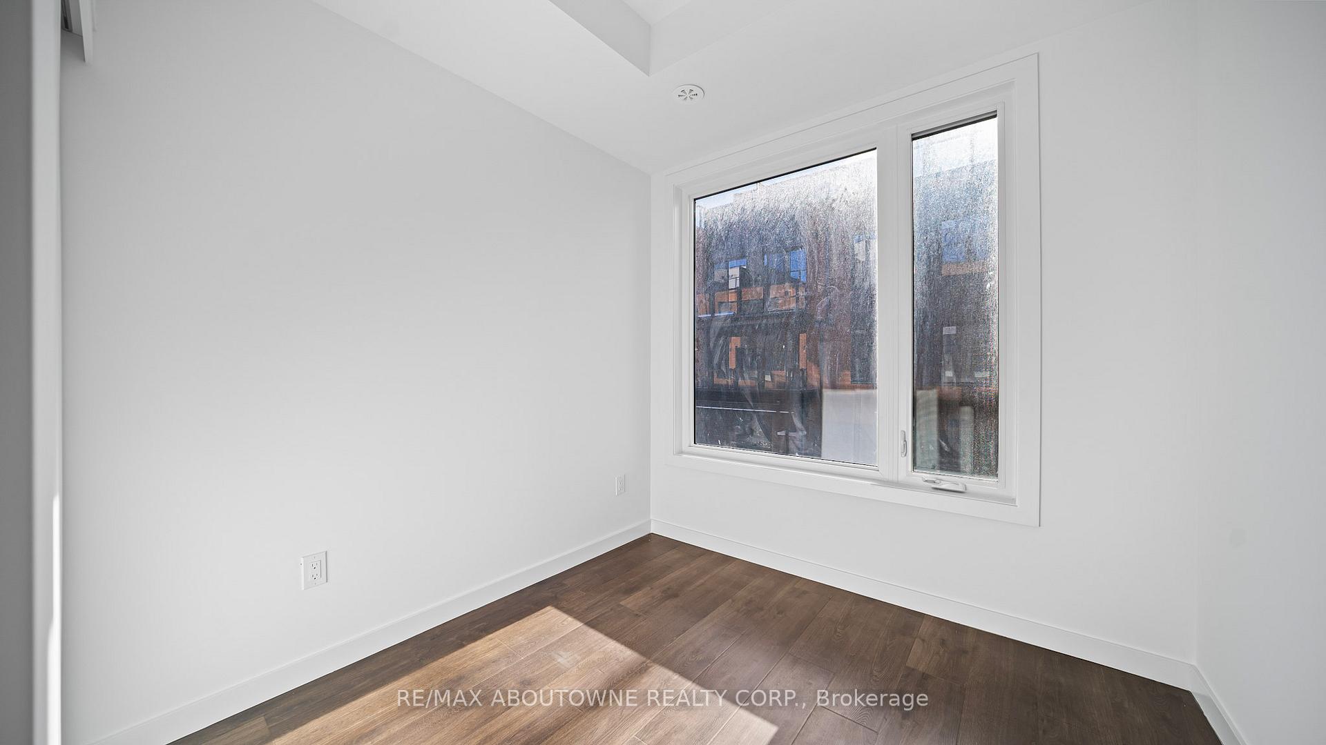 Photo 12 of Unit 230, 117 Maydale Avenue, Markham, Middlefield — HOMEH