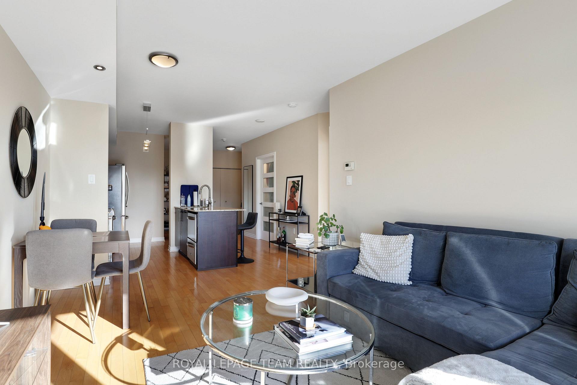 Photo 15 of Unit 701, 70 Landry Street, Ottawa, Vanier — HOMEH