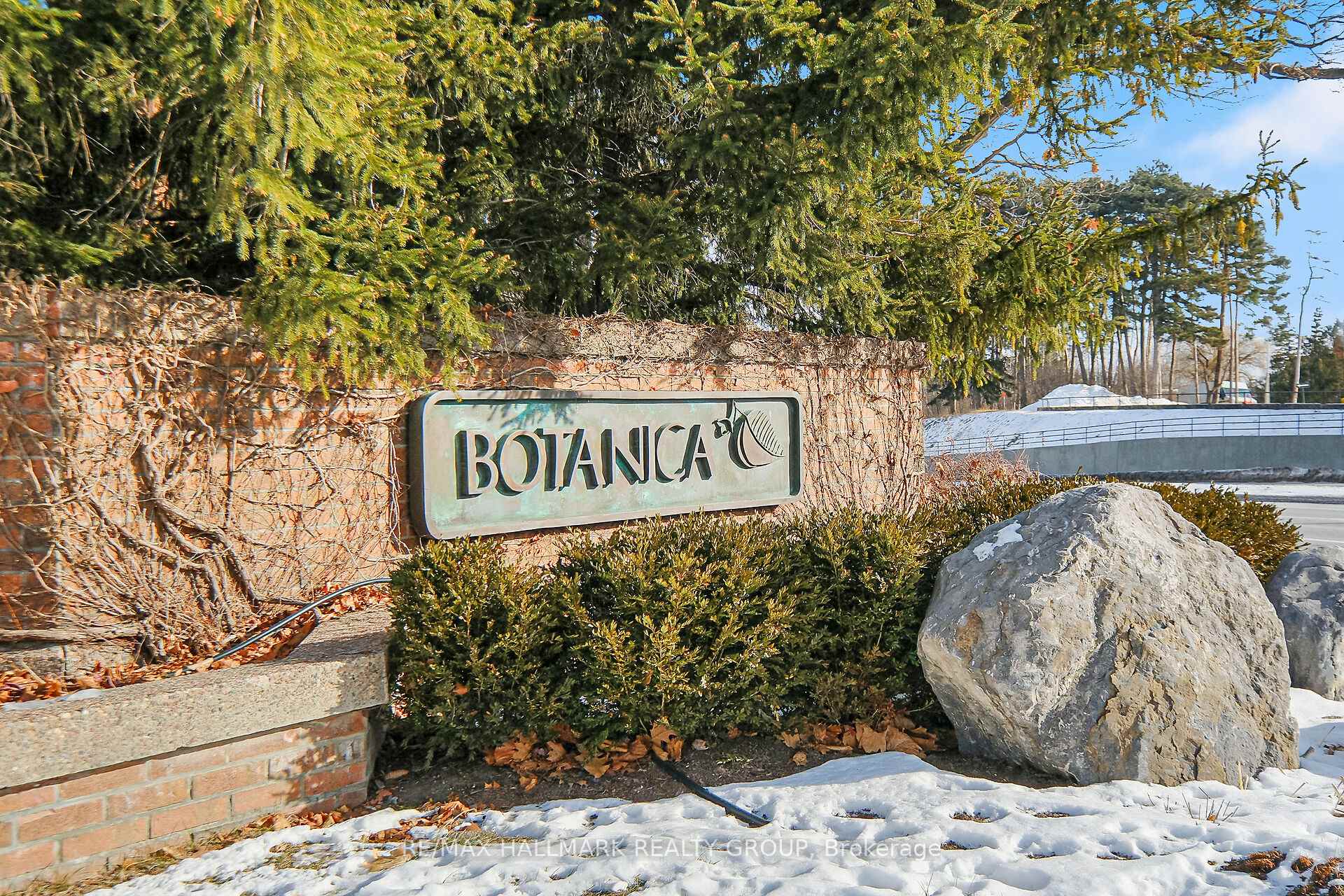 Photo 2 of Unit 60C, 259 Botanica, Ottawa, Civic Hospital — HOMEH