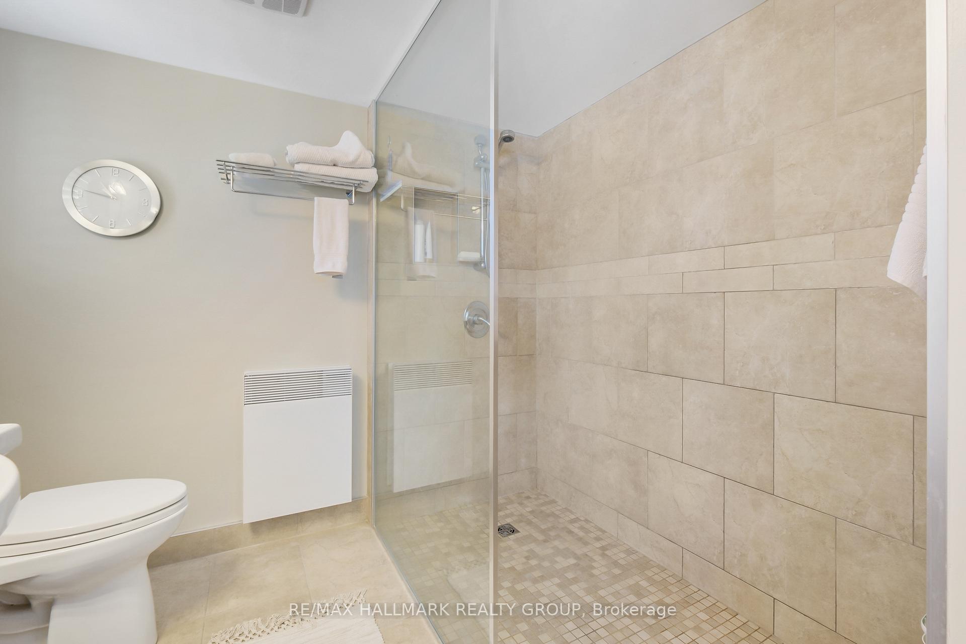Photo 19 of Unit 60C, 259 Botanica, Ottawa, Civic Hospital — HOMEH