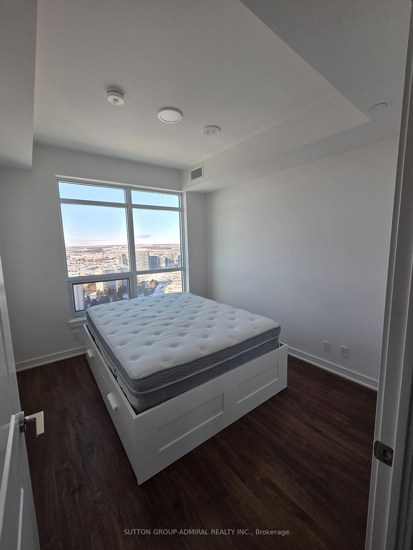 Photo 10 of Unit 2907, 50 Upper Mall Way, Vaughan, Brownridge — HOMEH