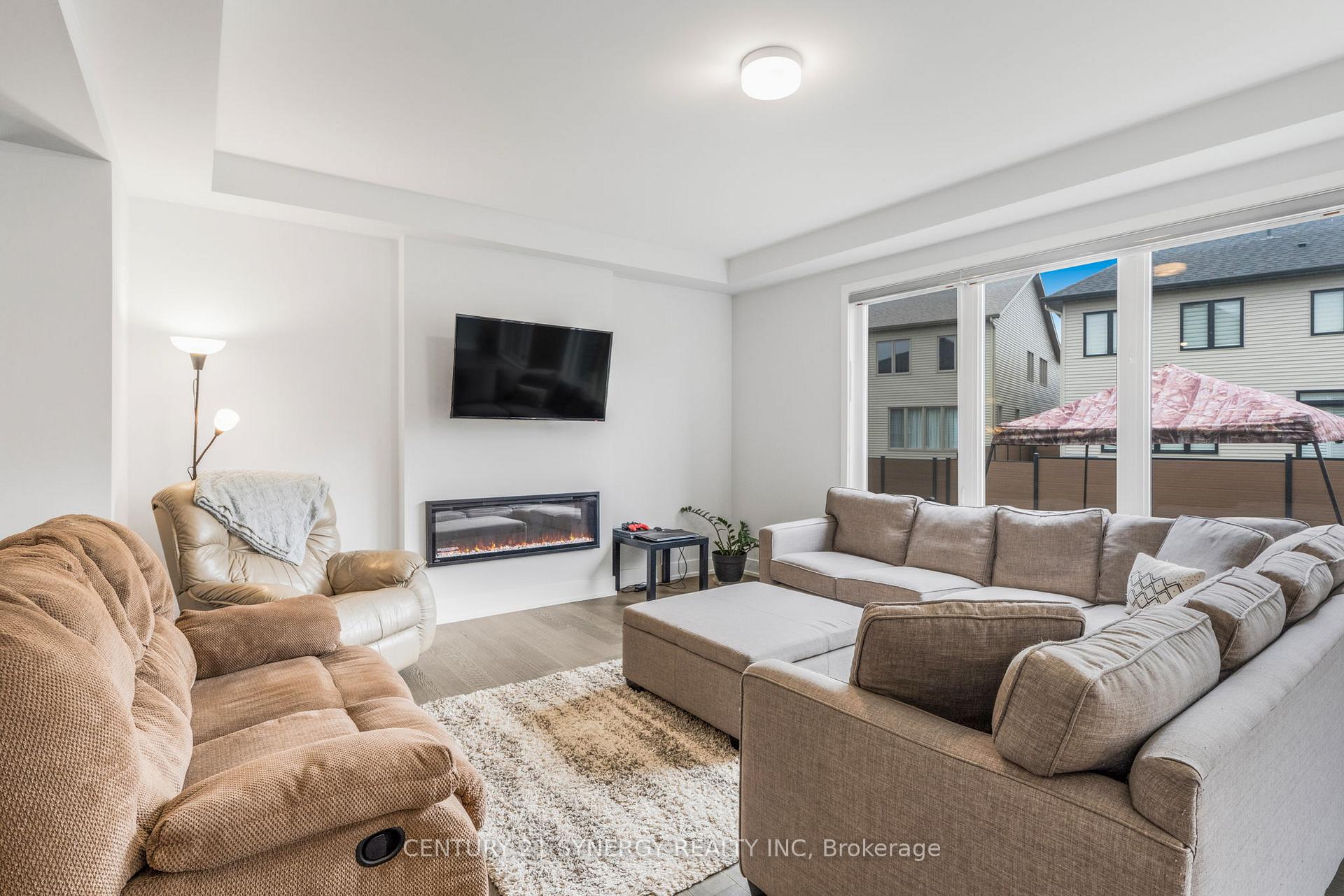 Photo 13 of 814 Crossgate Street, Ottawa, Barrhaven - Stonebridge — HOMEH