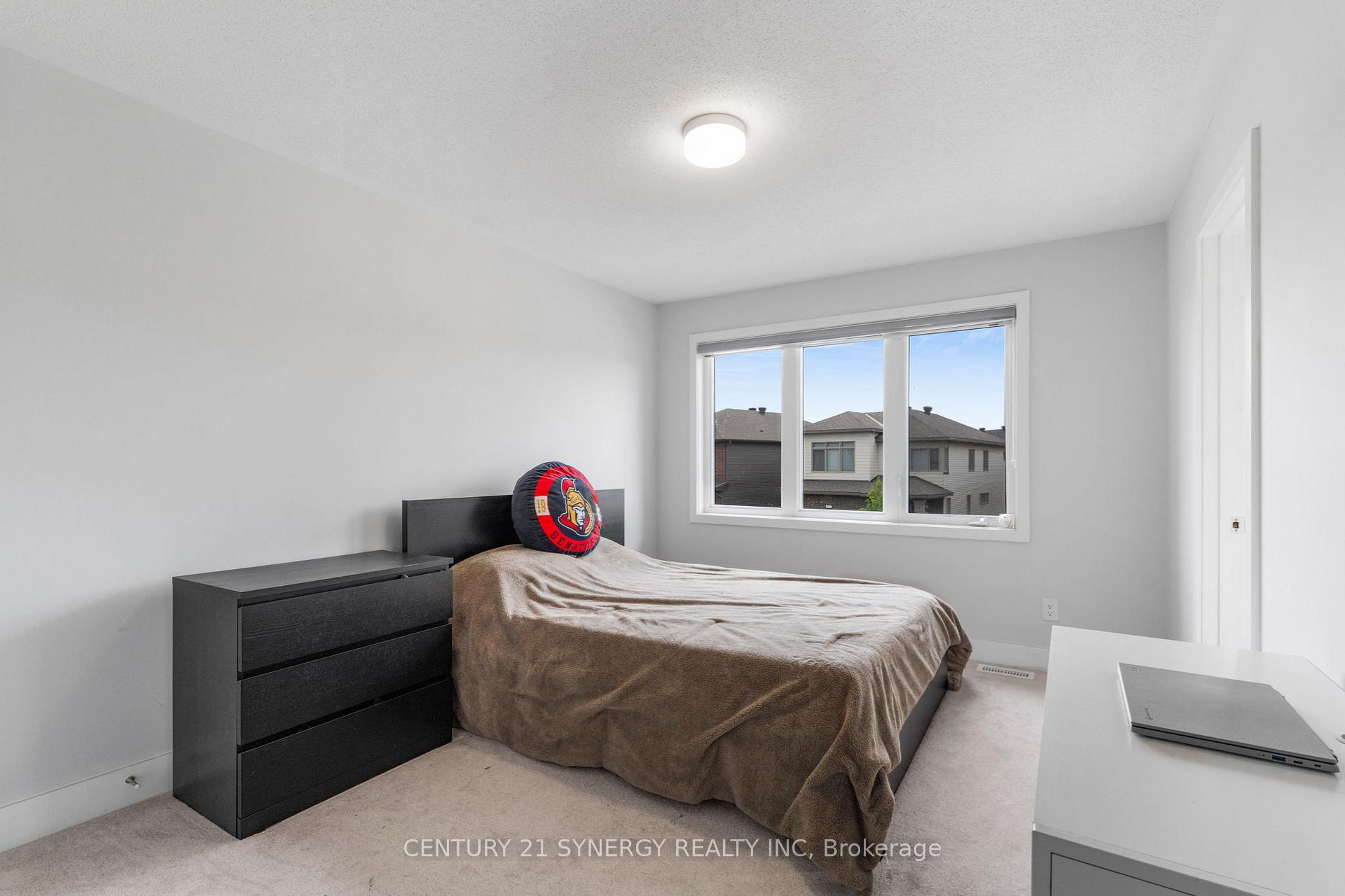 Photo 22 of 814 Crossgate Street, Ottawa, Barrhaven - Stonebridge — HOMEH