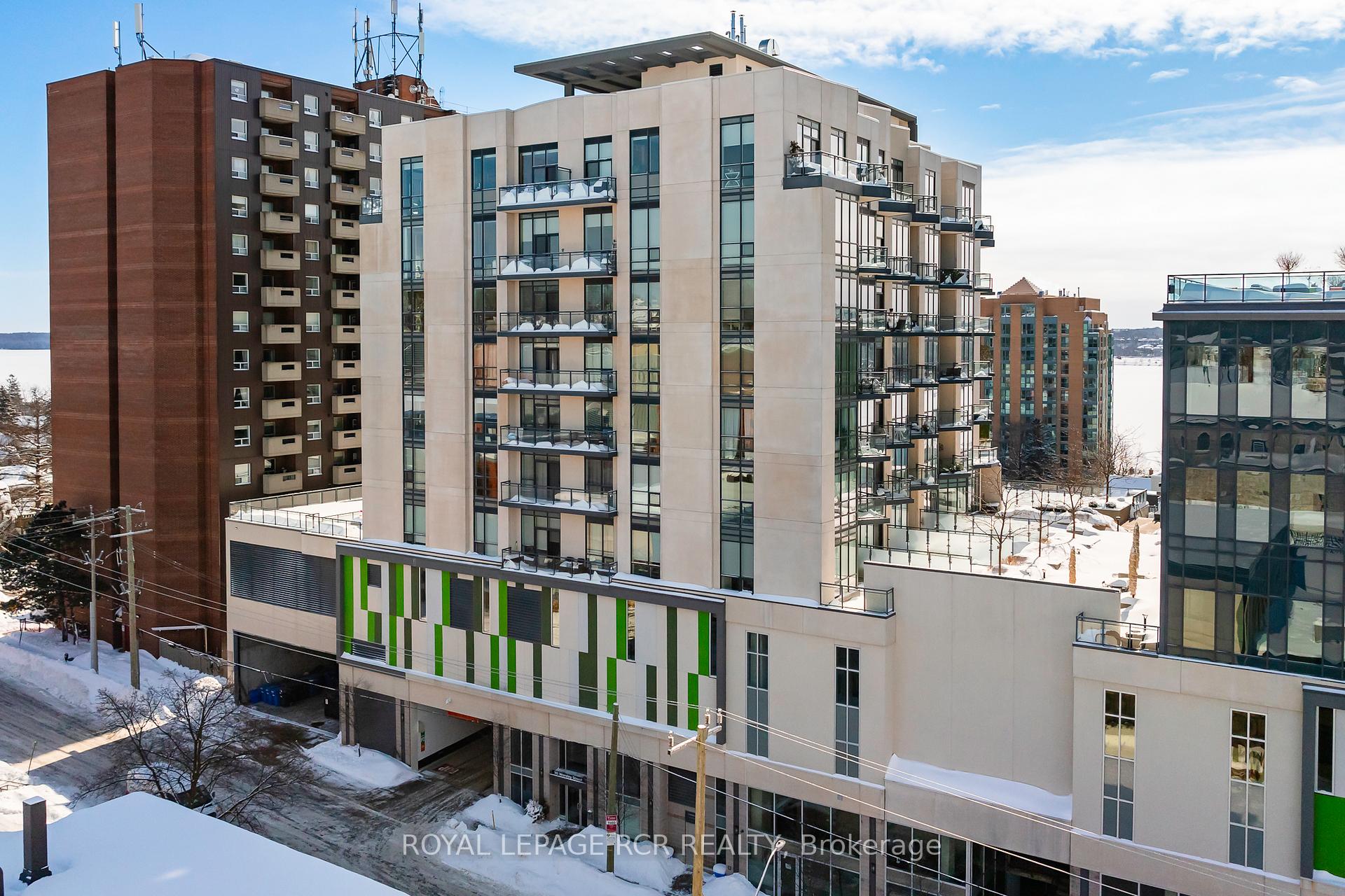 Front of Unit 307, 111 Worsley Street