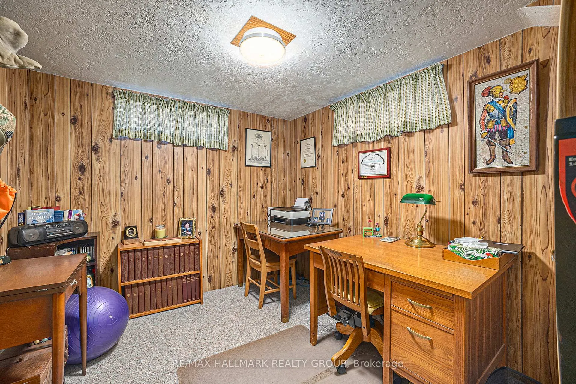 Photo 18 of 2023 Vincent Street, Ottawa, Elmvale Acres — HOMEH