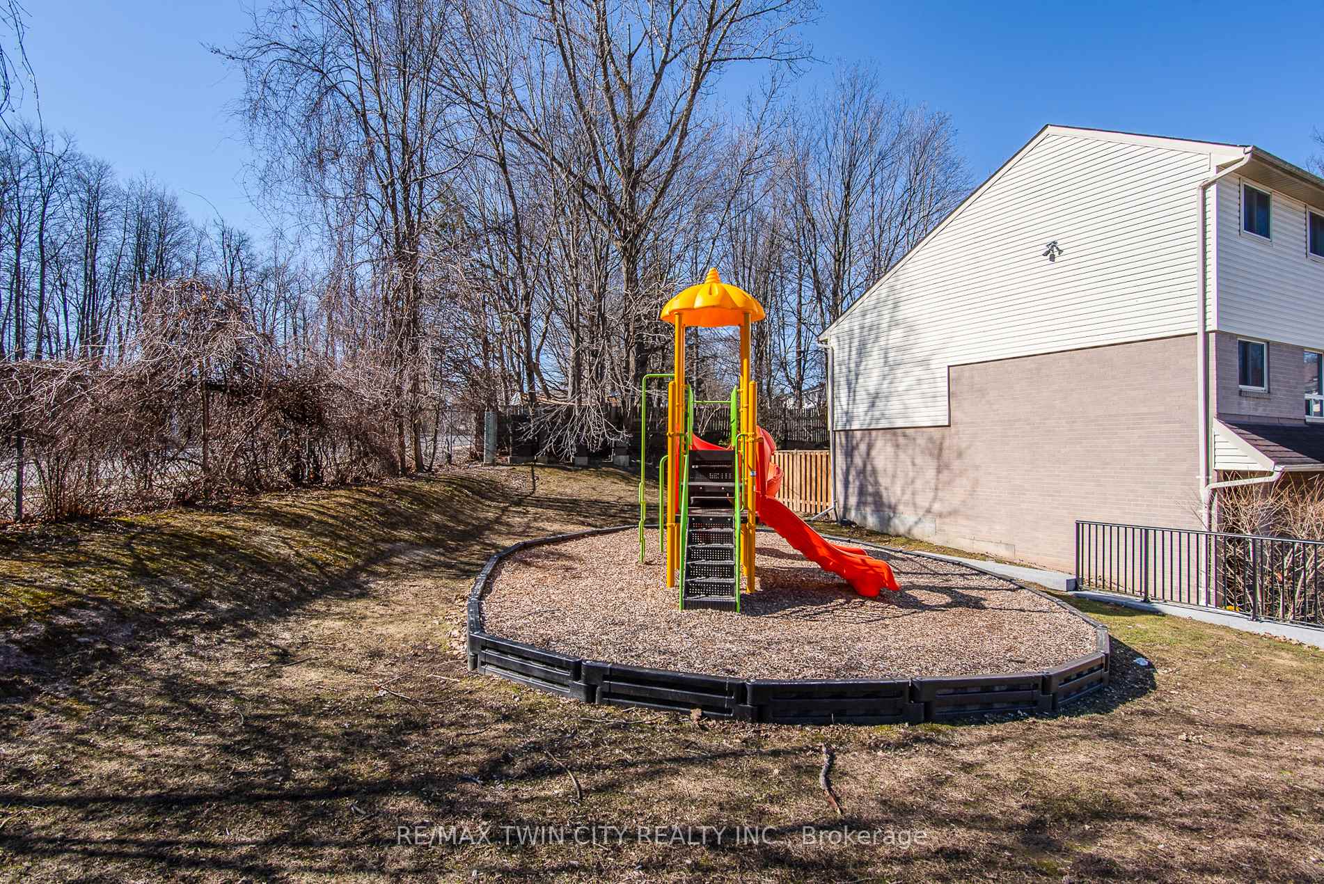 Photo 10 of Unit 32, 634 Strasburg Road, Kitchener — HOMEH