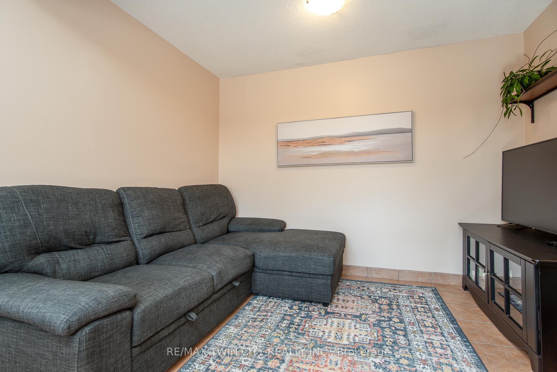 Photo 25 of Unit 32, 634 Strasburg Road, Kitchener — HOMEH