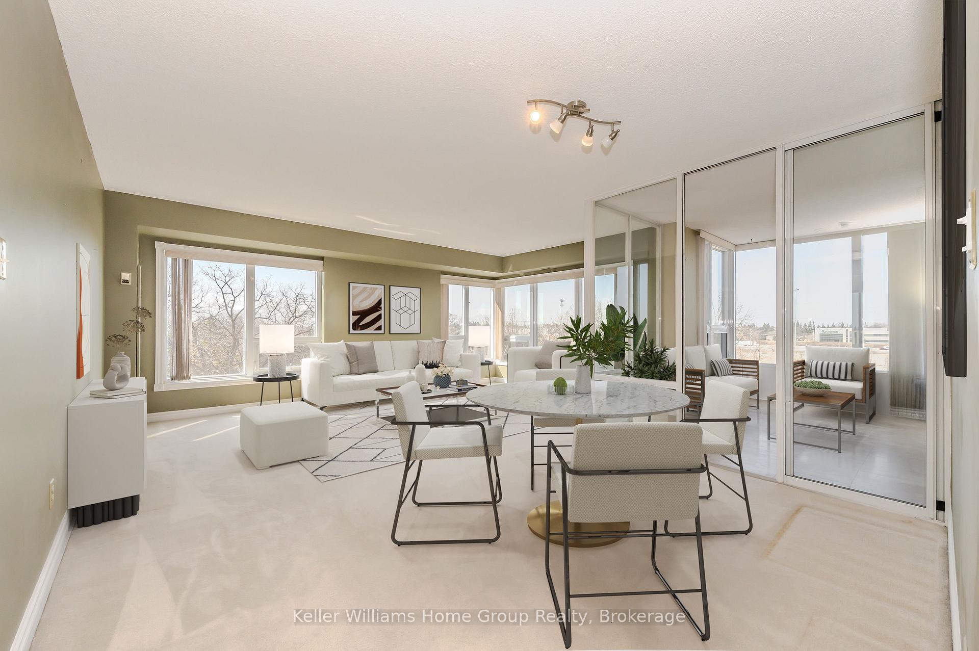 Photo 7 of Unit 1008, 237 King Street W, Cambridge — HOMEH