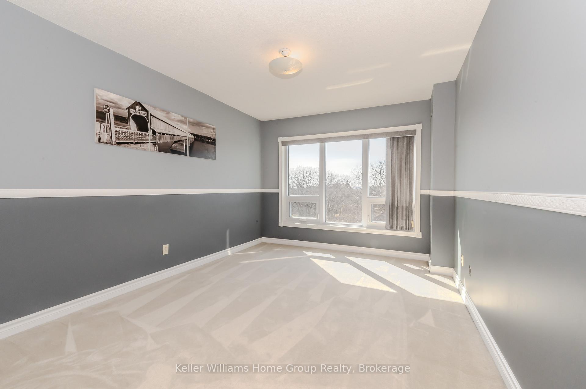 Photo 31 of Unit 1008, 237 King Street W, Cambridge — HOMEH