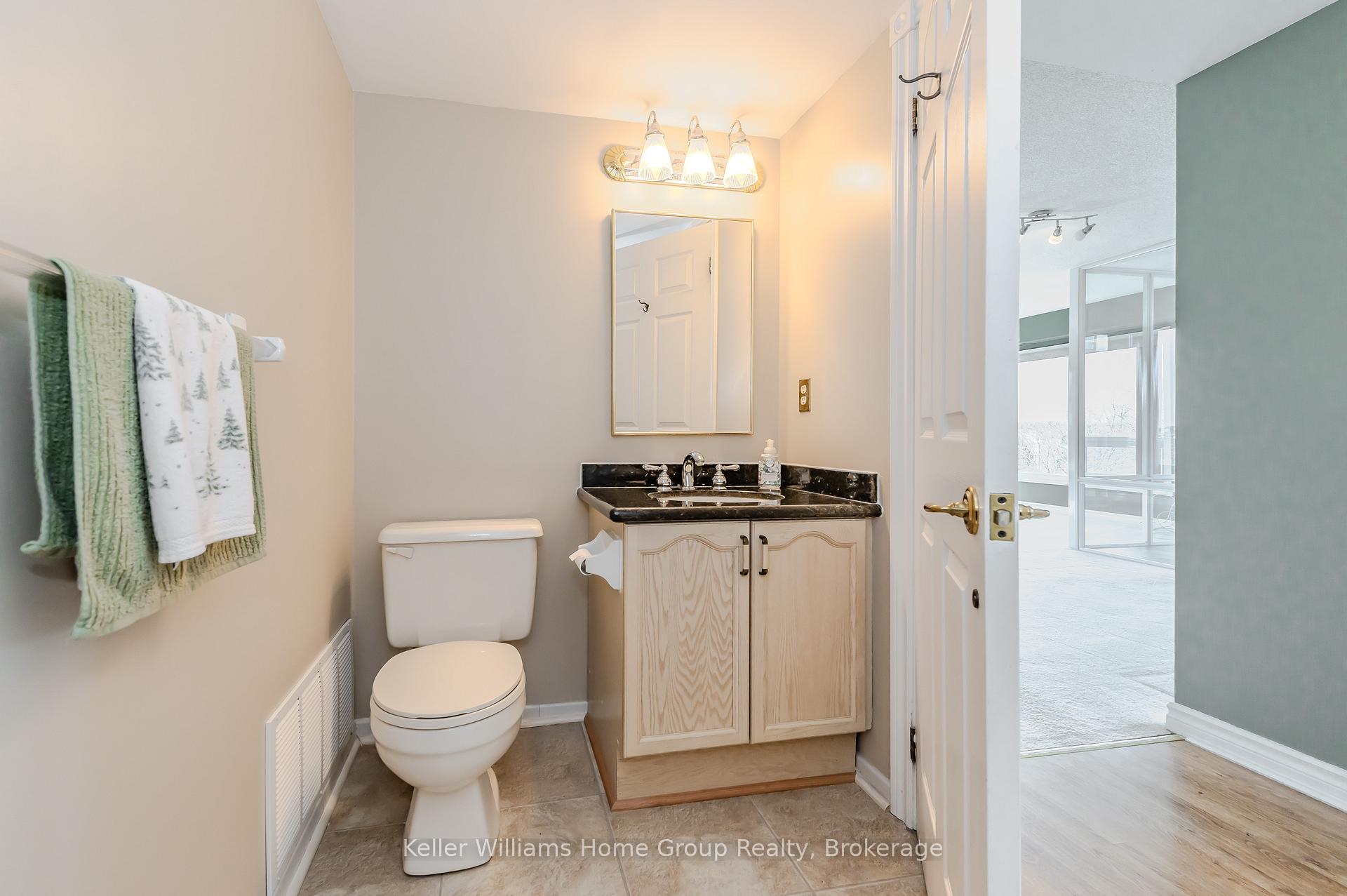 Photo 34 of Unit 1008, 237 King Street W, Cambridge — HOMEH