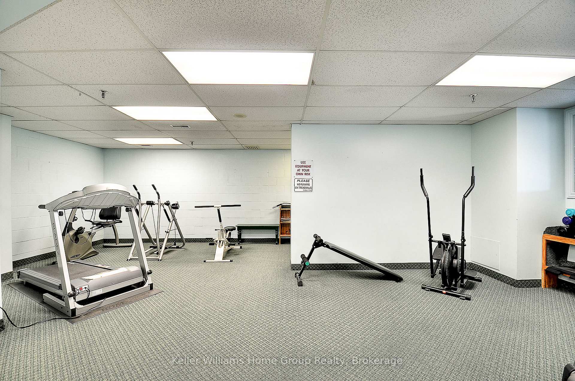 Photo 44 of Unit 1008, 237 King Street W, Cambridge — HOMEH