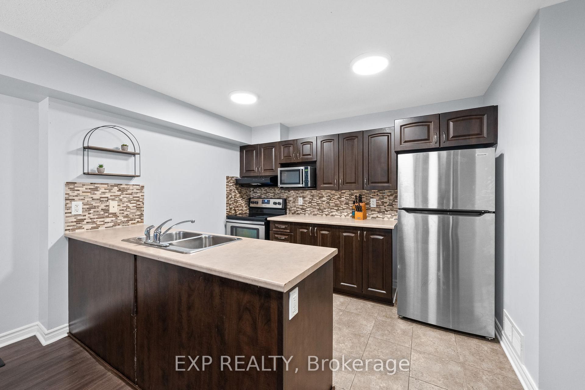 Photo 16 of 114-A Lindenshade Drive, Ottawa, Barrhaven - Strandherd — HOMEH