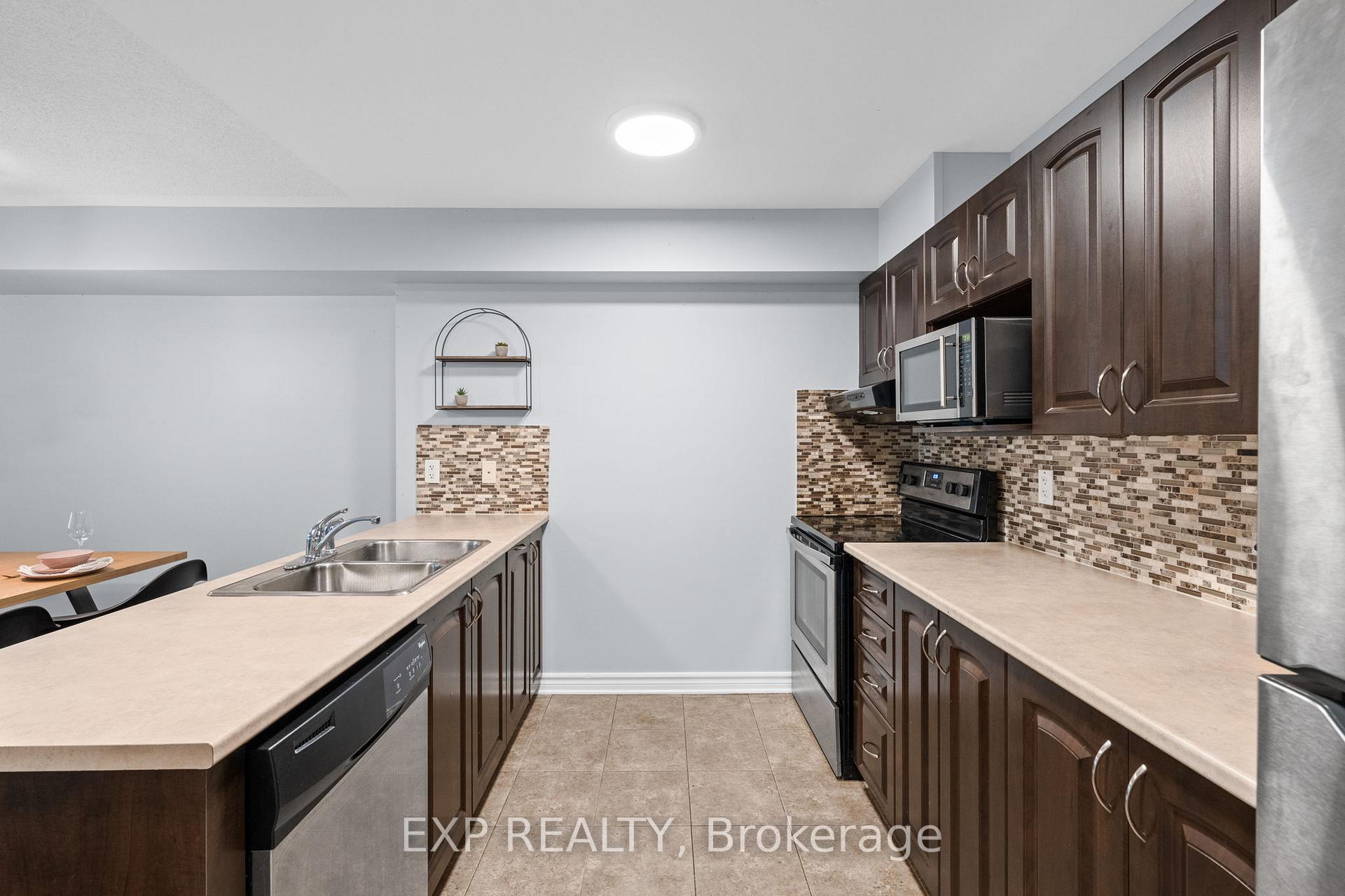 Photo 17 of 114-A Lindenshade Drive, Ottawa, Barrhaven - Strandherd — HOMEH