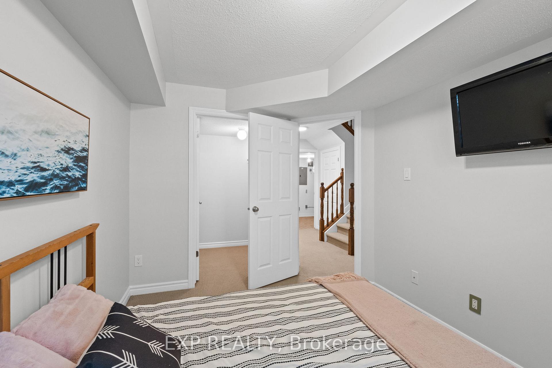 Photo 26 of 114-A Lindenshade Drive, Ottawa, Barrhaven - Strandherd — HOMEH