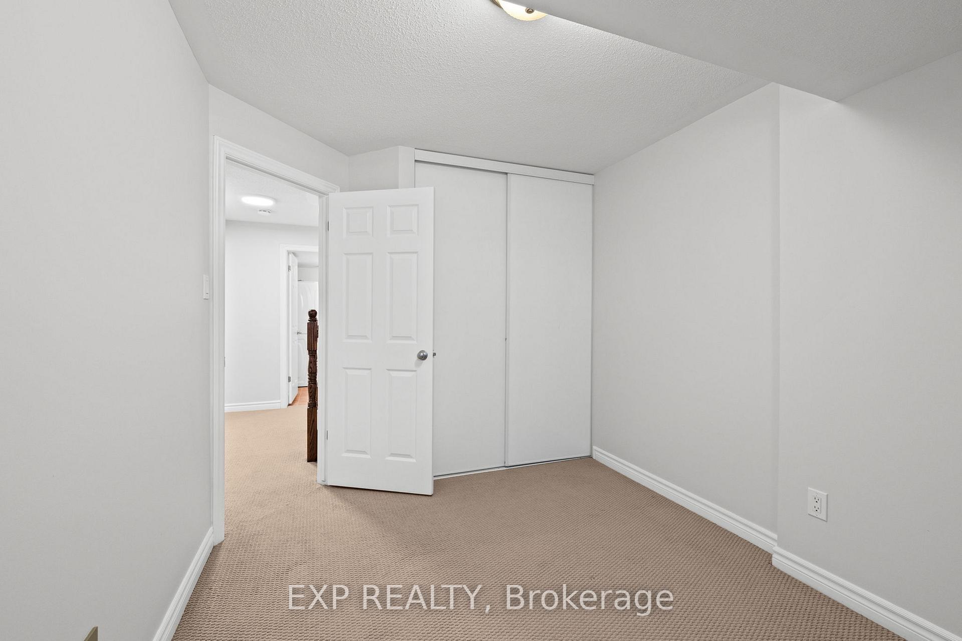 Photo 29 of 114-A Lindenshade Drive, Ottawa, Barrhaven - Strandherd — HOMEH