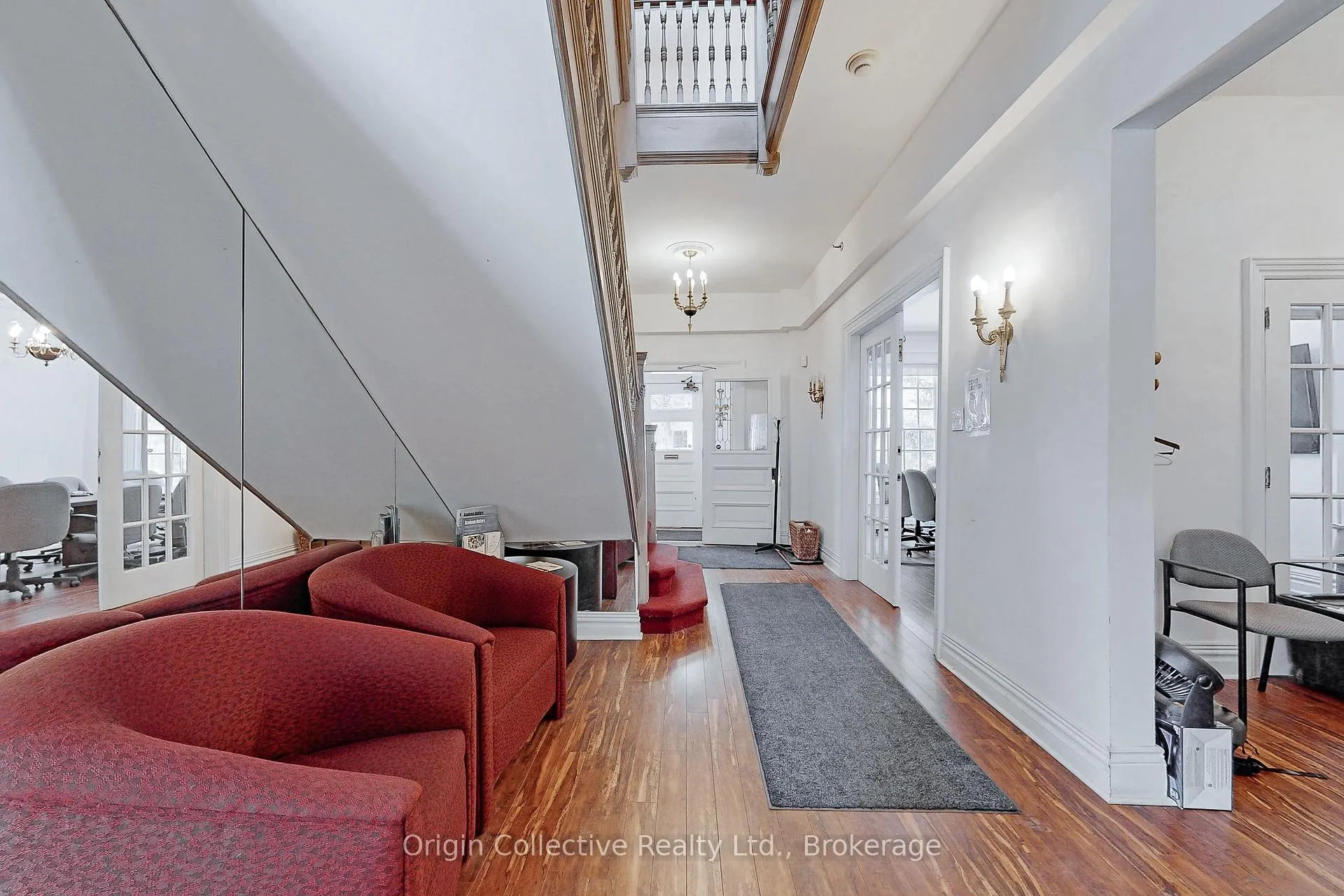 Photo 8 of 17 Isabella Street, Toronto, Church-Yonge Corridor — HOMEH