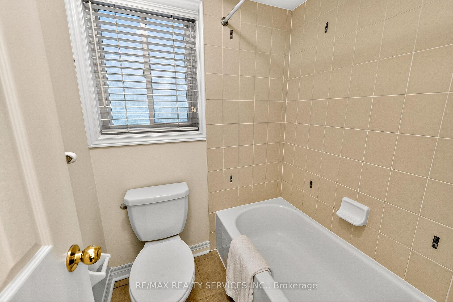 Photo 37 of 24 Addiscott Street, Brampton, Sandringham-Wellington — HOMEH