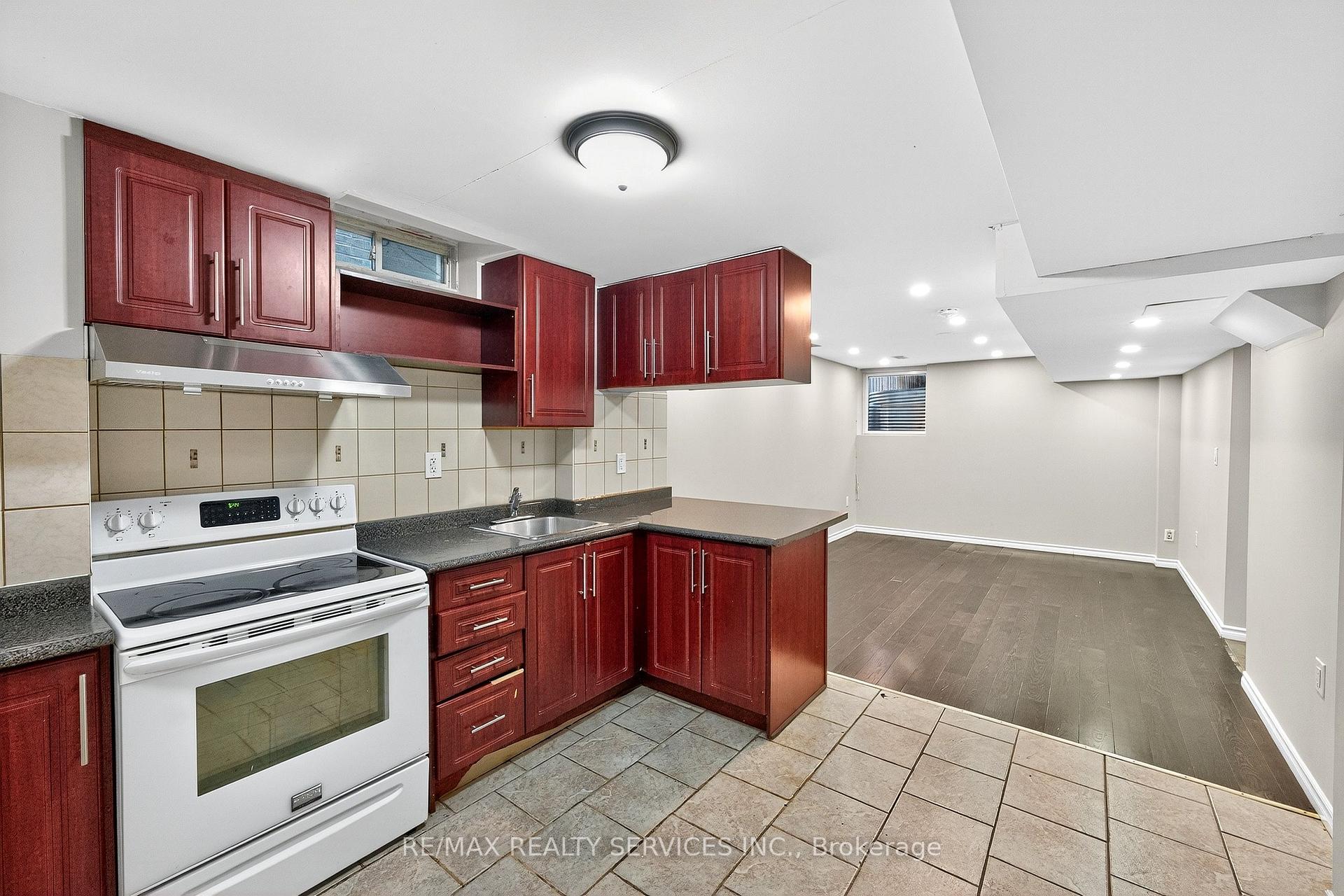 Photo 42 of 24 Addiscott Street, Brampton, Sandringham-Wellington — HOMEH