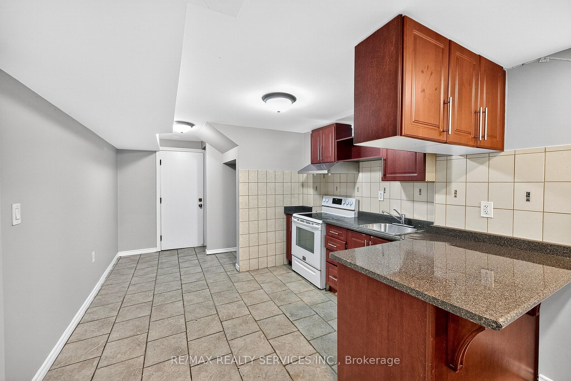Photo 44 of 24 Addiscott Street, Brampton, Sandringham-Wellington — HOMEH