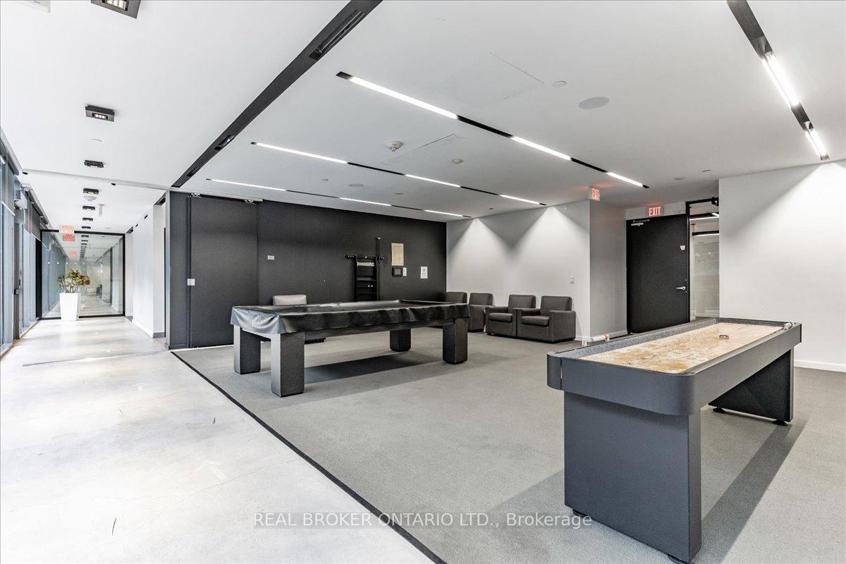 Photo 22 of Unit 812, 32 Trolley Crescent, Toronto, Moss Park — HOMEH