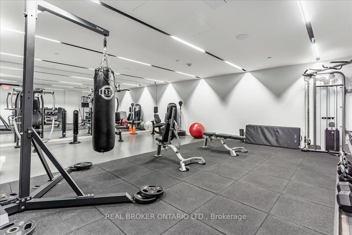 Photo 23 of Unit 812, 32 Trolley Crescent, Toronto, Moss Park — HOMEH