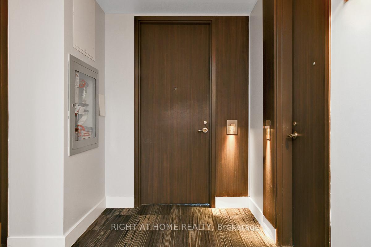Photo 5 of Unit 504, 300 Lisgar Street, Ottawa, Ottawa Centre — HOMEH