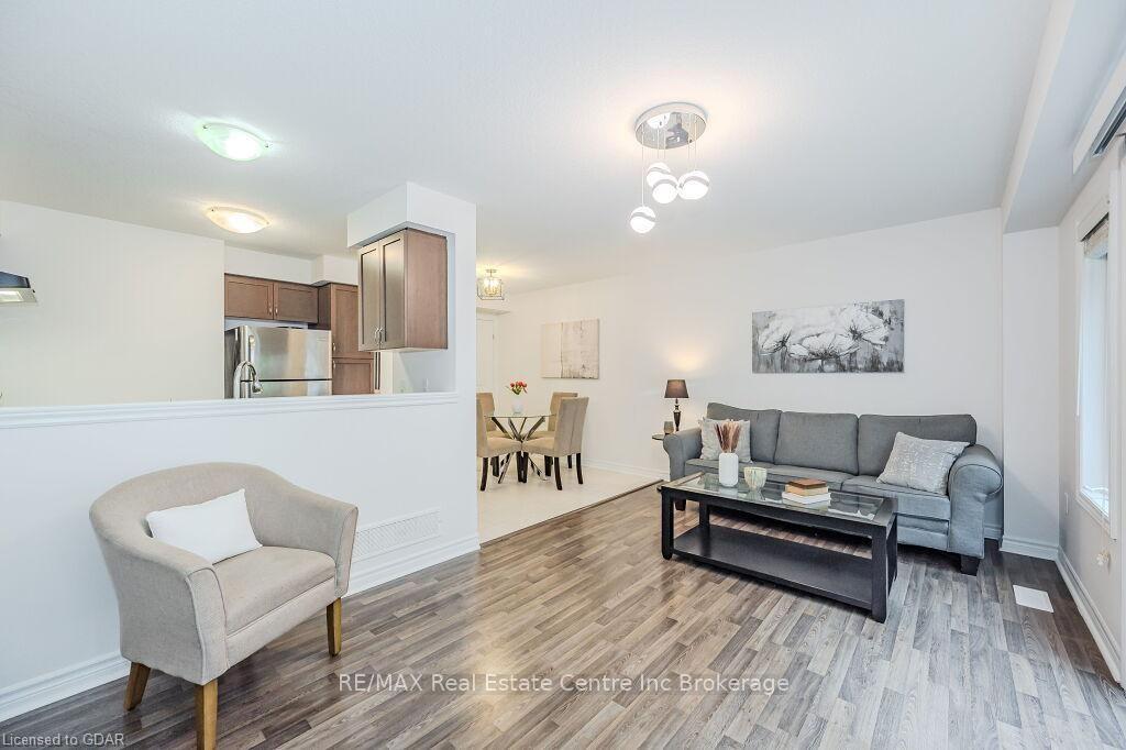 Photo 4 of 27 Arlington Crescent, Guelph, Pineridge/Westminster Woods — HOMEH