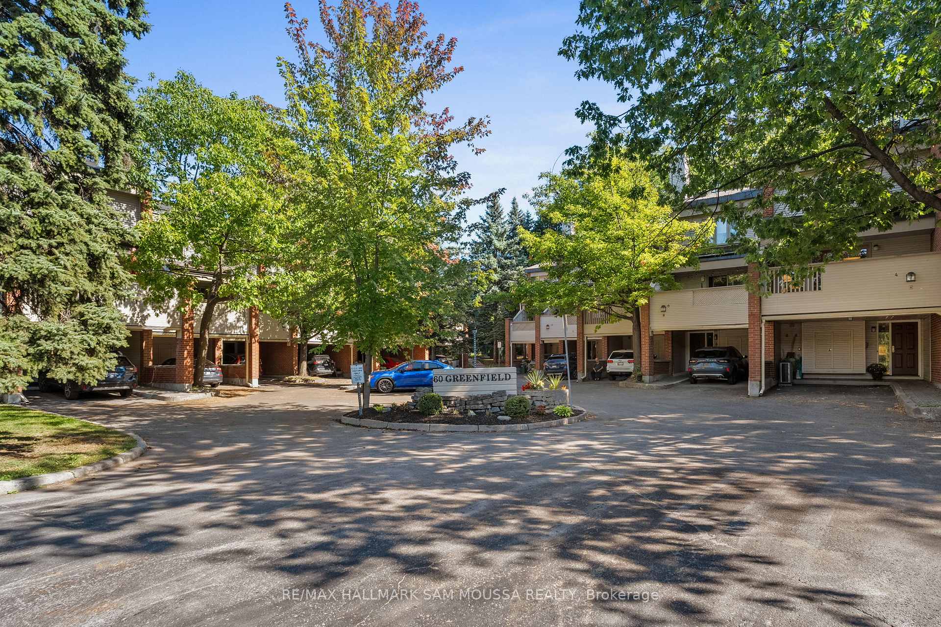 Photo 3 of Unit 4, 60 Greenfield Avenue, Ottawa, Ottawa East — HOMEH