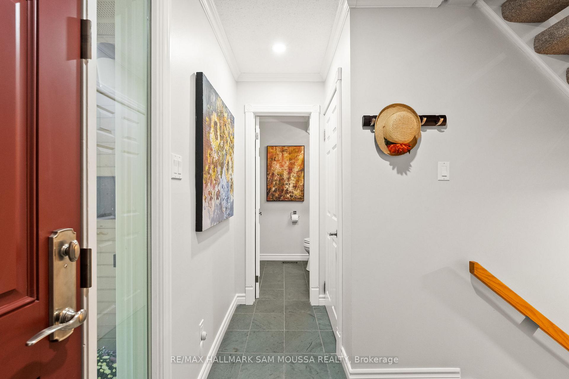Photo 5 of Unit 4, 60 Greenfield Avenue, Ottawa, Ottawa East — HOMEH