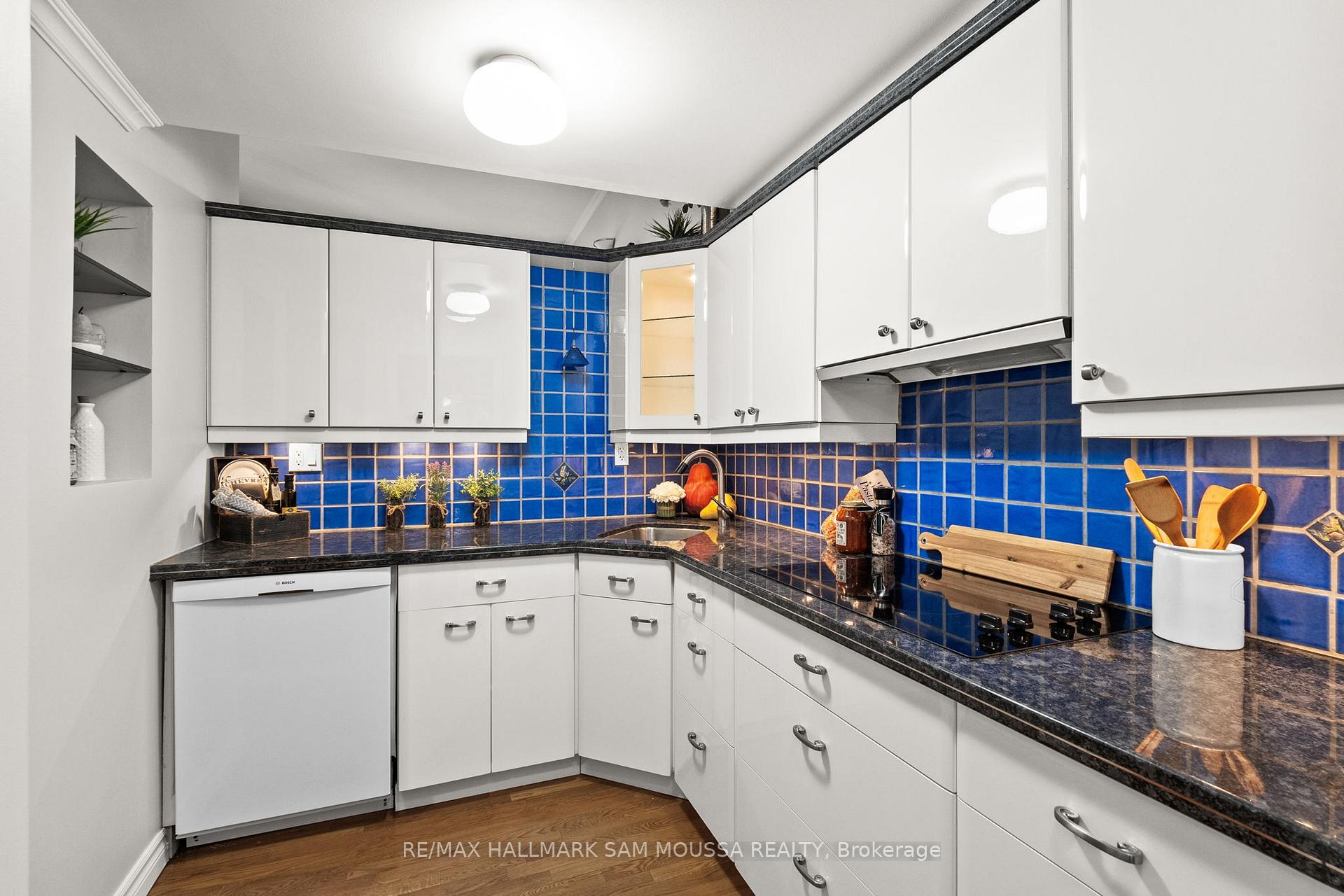 Photo 11 of Unit 4, 60 Greenfield Avenue, Ottawa, Ottawa East — HOMEH