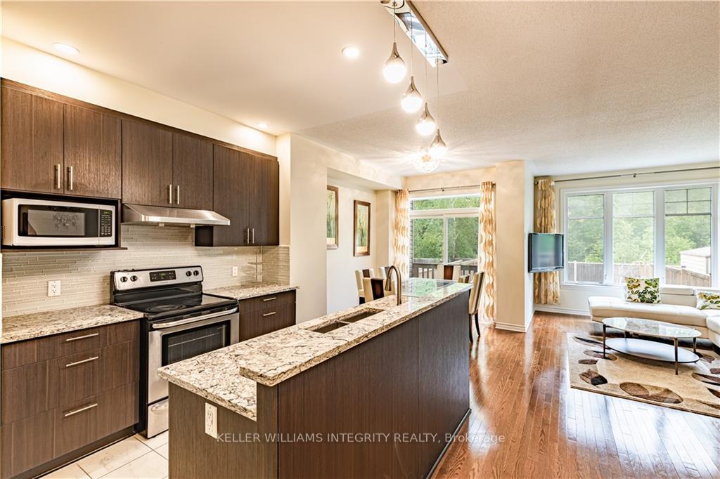Photo 7 of 919 Bunchberry Way, Ottawa, Blossom Park/Kemp Park/Findlay Creek — HOMEH