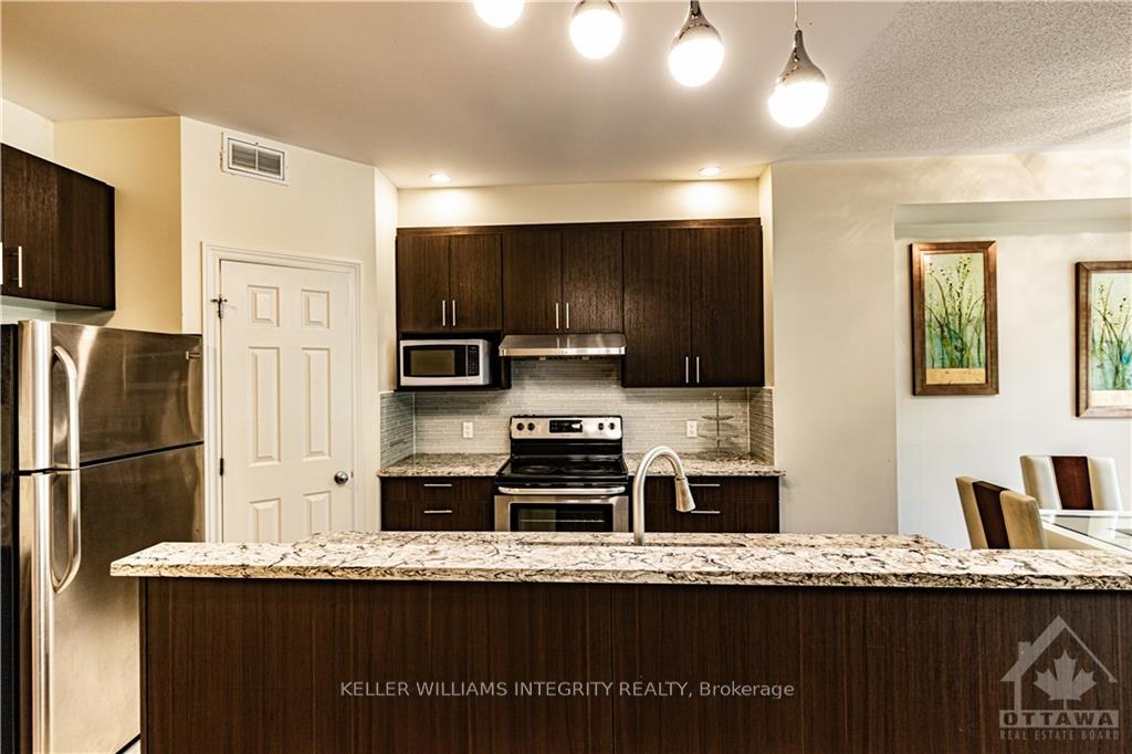 Photo 9 of 919 Bunchberry Way, Ottawa, Blossom Park/Kemp Park/Findlay Creek — HOMEH