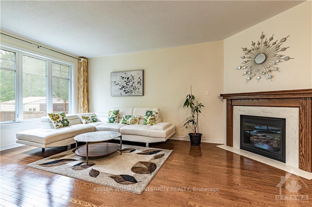 Photo 11 of 919 Bunchberry Way, Ottawa, Blossom Park/Kemp Park/Findlay Creek — HOMEH