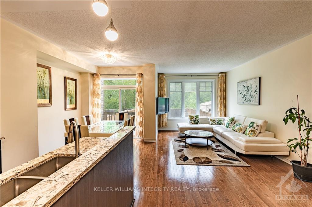 Photo 12 of 919 Bunchberry Way, Ottawa, Blossom Park/Kemp Park/Findlay Creek — HOMEH
