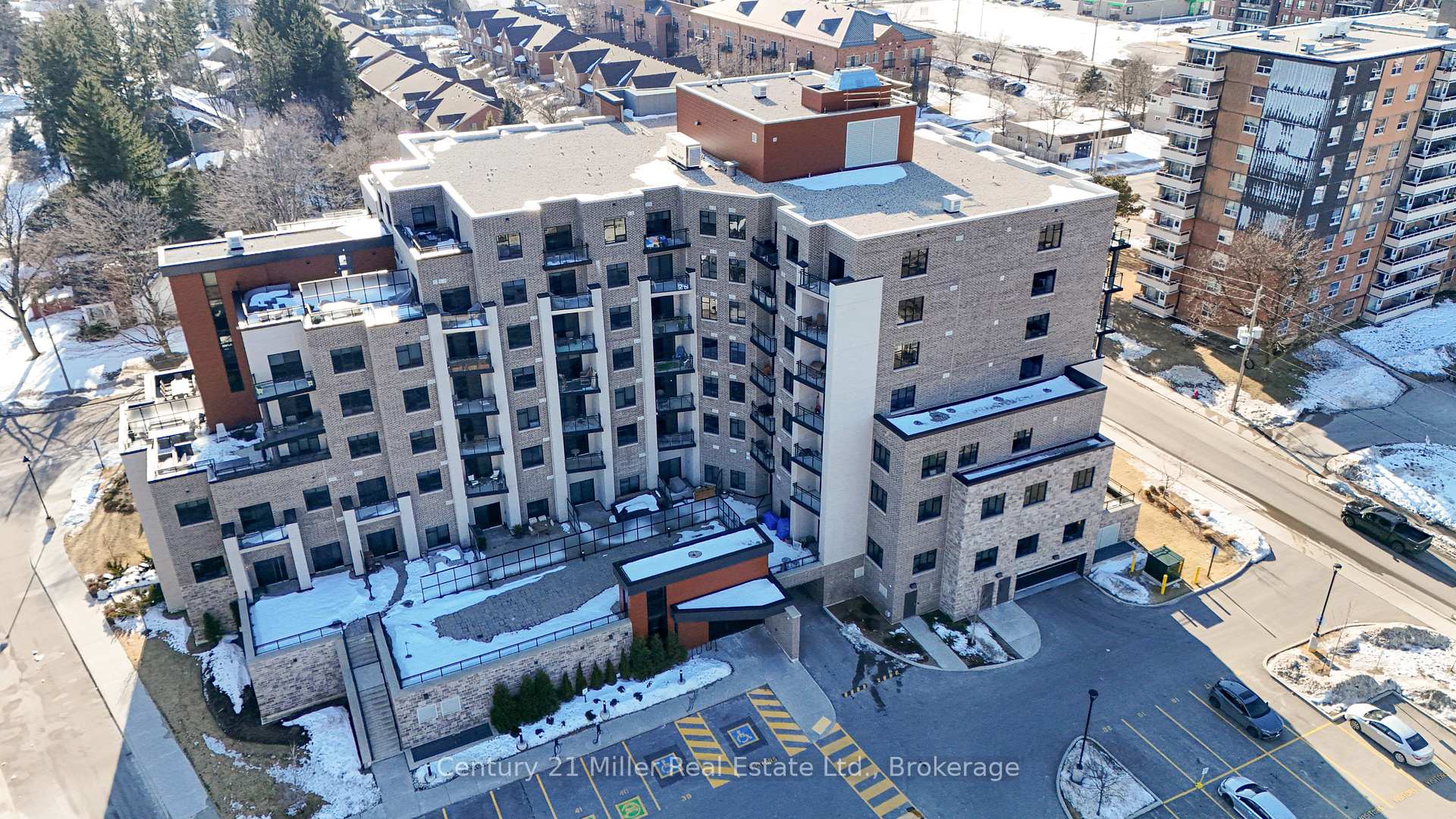 Photo 50 of Unit 706, 30 Hamilton Street S, Hamilton, Waterdown — HOMEH