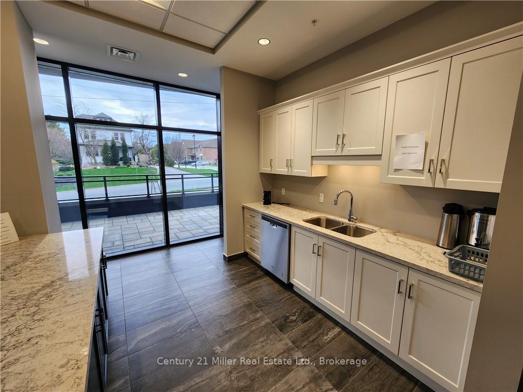 Photo 53 of Unit 706, 30 Hamilton Street S, Hamilton, Waterdown — HOMEH