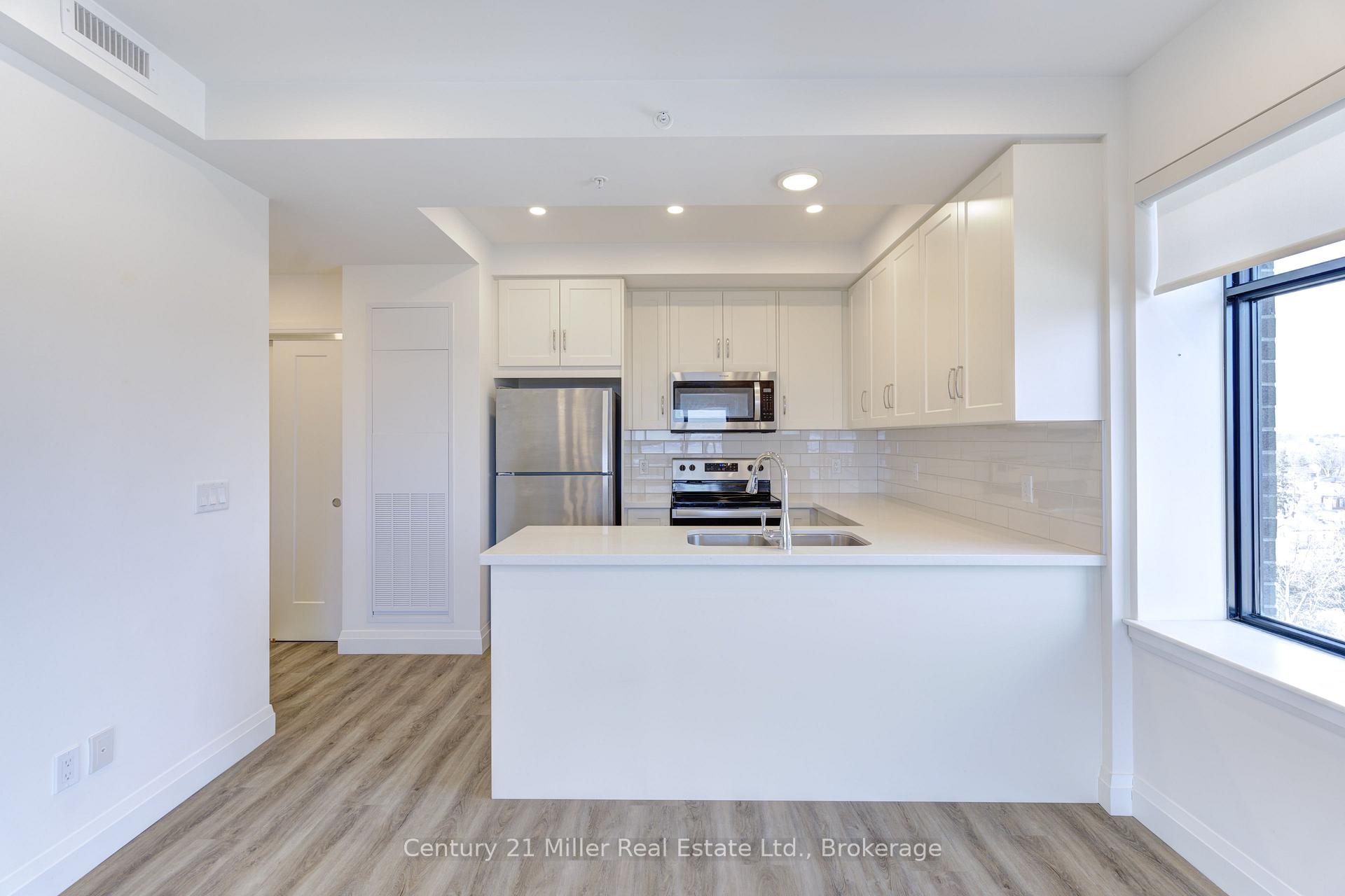 Photo 32 of Unit 706, 30 Hamilton Street S, Hamilton, Waterdown — HOMEH