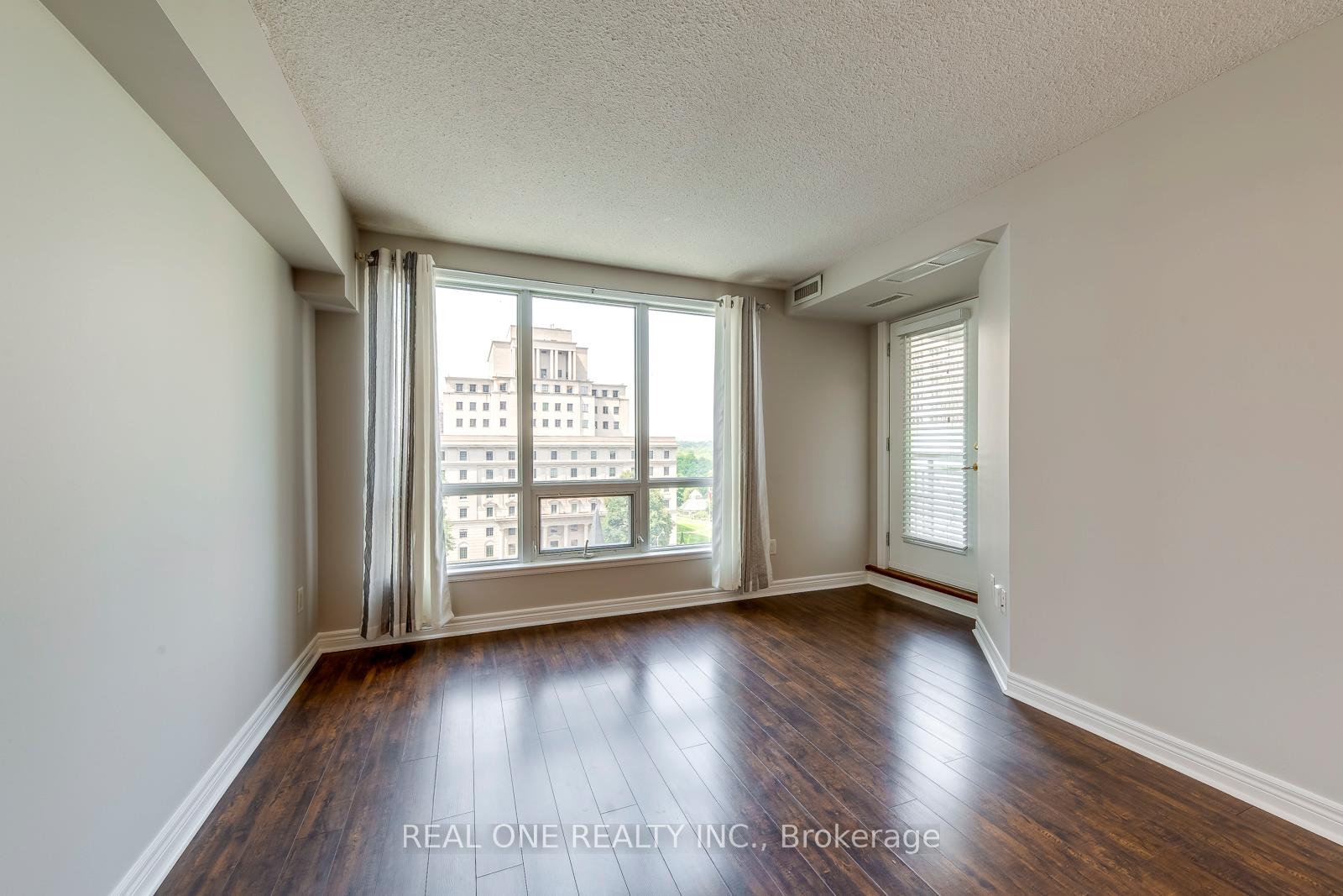 Photo 16 of Unit 903, 100 Hayden Street, Toronto, Church-Yonge Corridor — HOMEH