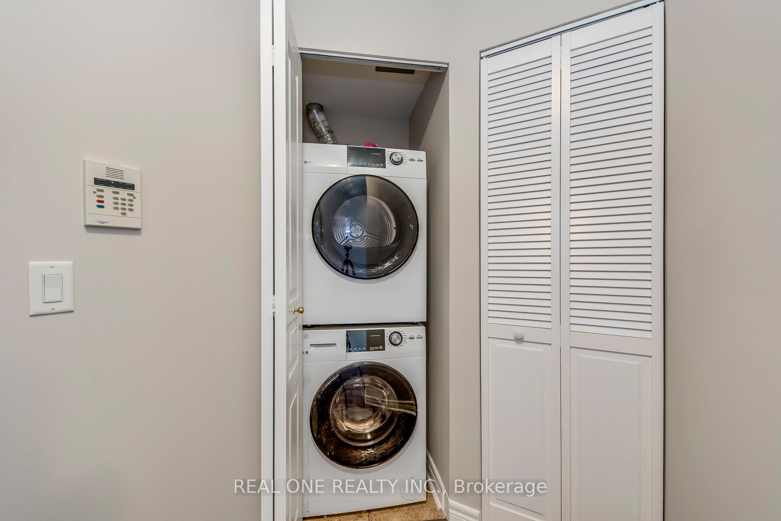 Photo 29 of Unit 903, 100 Hayden Street, Toronto, Church-Yonge Corridor — HOMEH