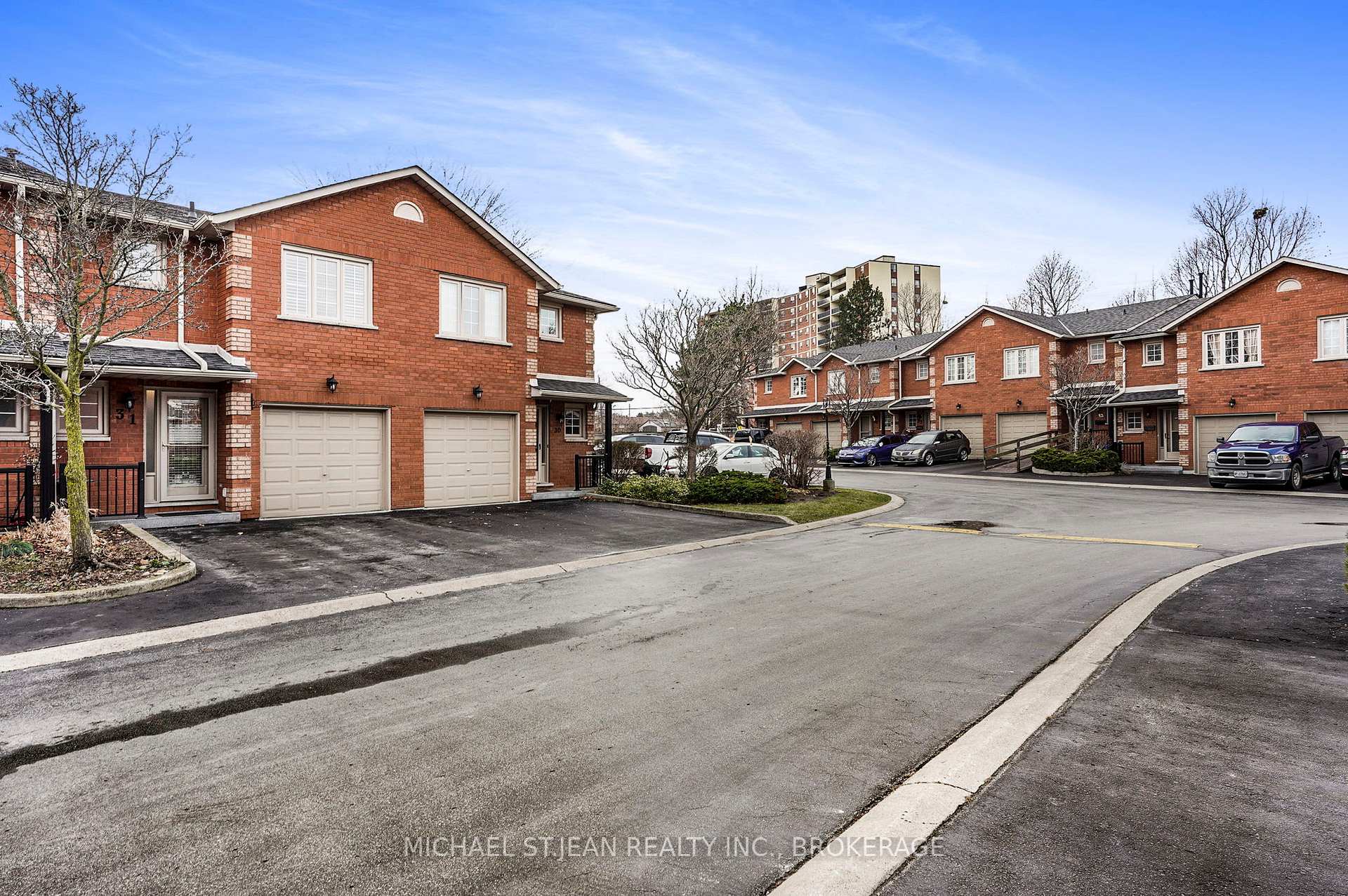Photo 3 of Unit 31, 255 Mount Albion Road E, Hamilton, Red Hill — HOMEH