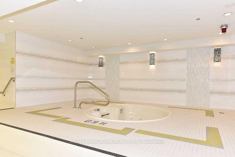 Photo 6 of Unit 802, 99 South Town Centre Boulevard, Markham, Unionville — HOMEH