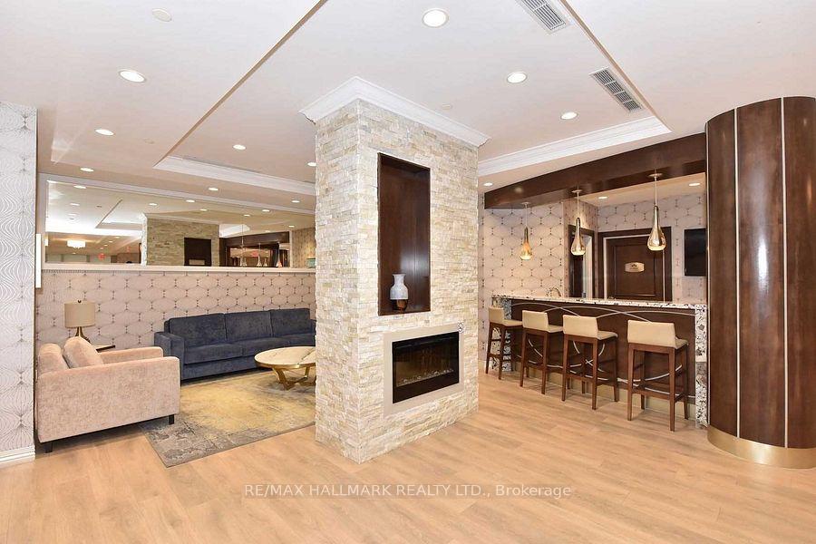 Photo 11 of Unit 802, 99 South Town Centre Boulevard, Markham, Unionville — HOMEH
