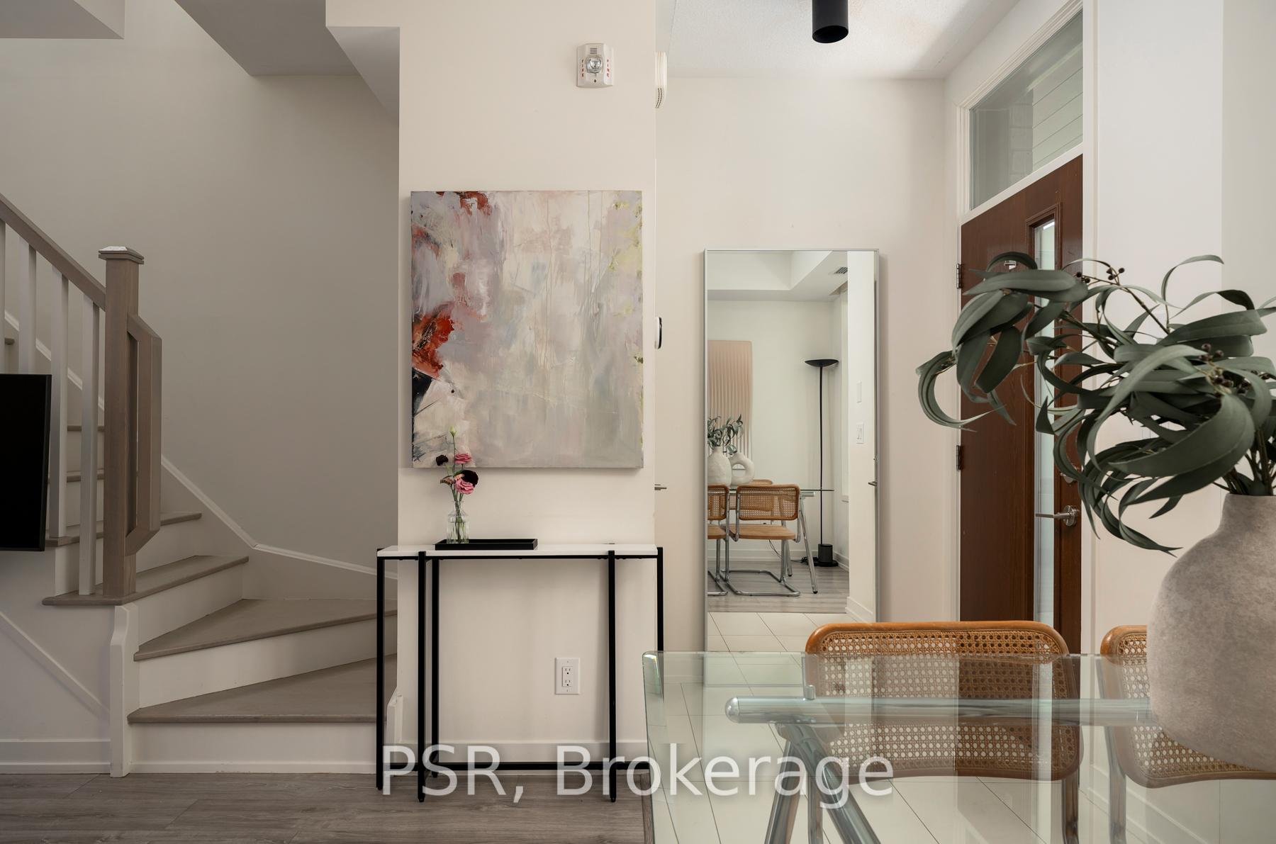Photo 7 of 11 St Bartholomew Street, Toronto, Regent Park — HOMEH