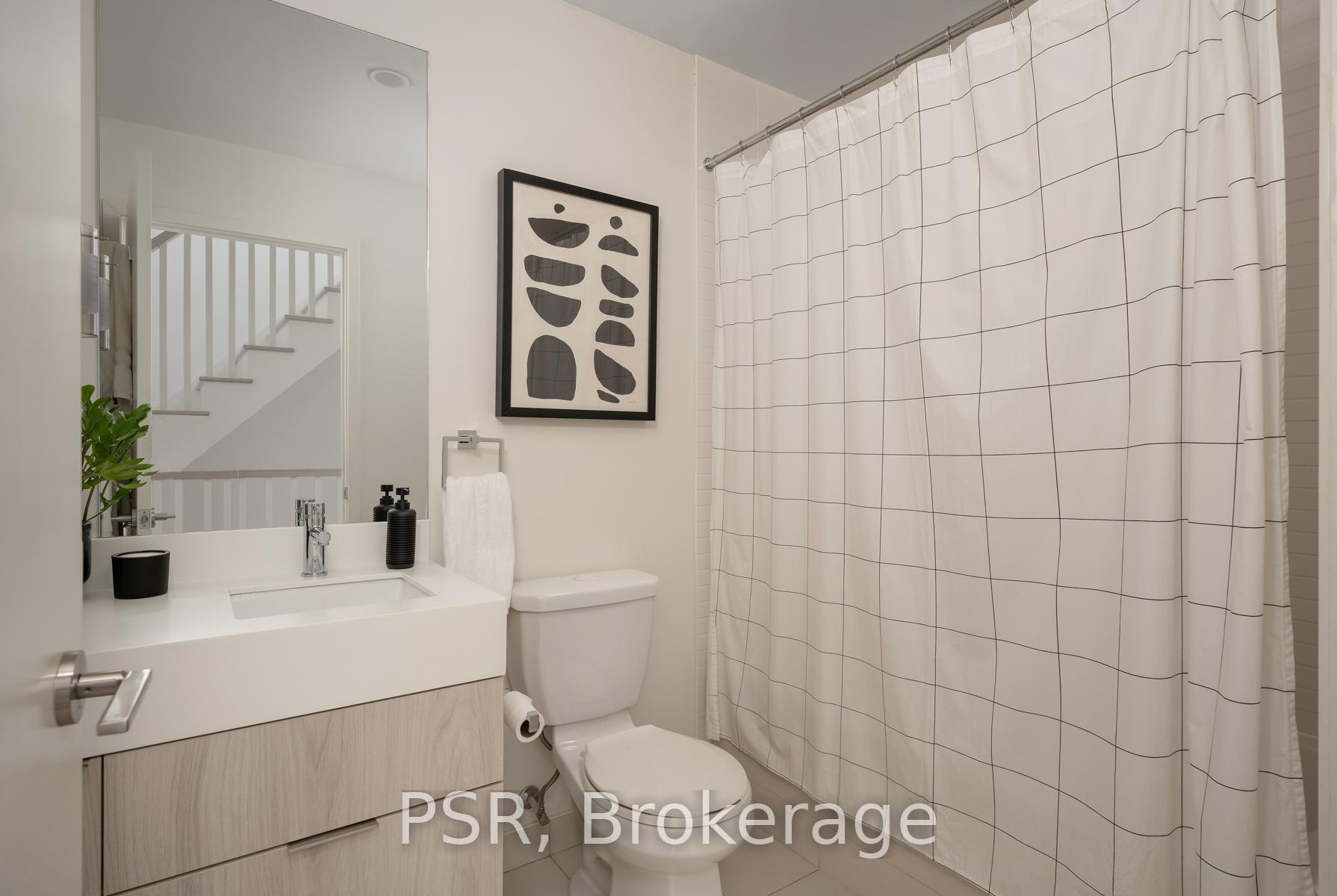 Photo 30 of 11 St Bartholomew Street, Toronto, Regent Park — HOMEH