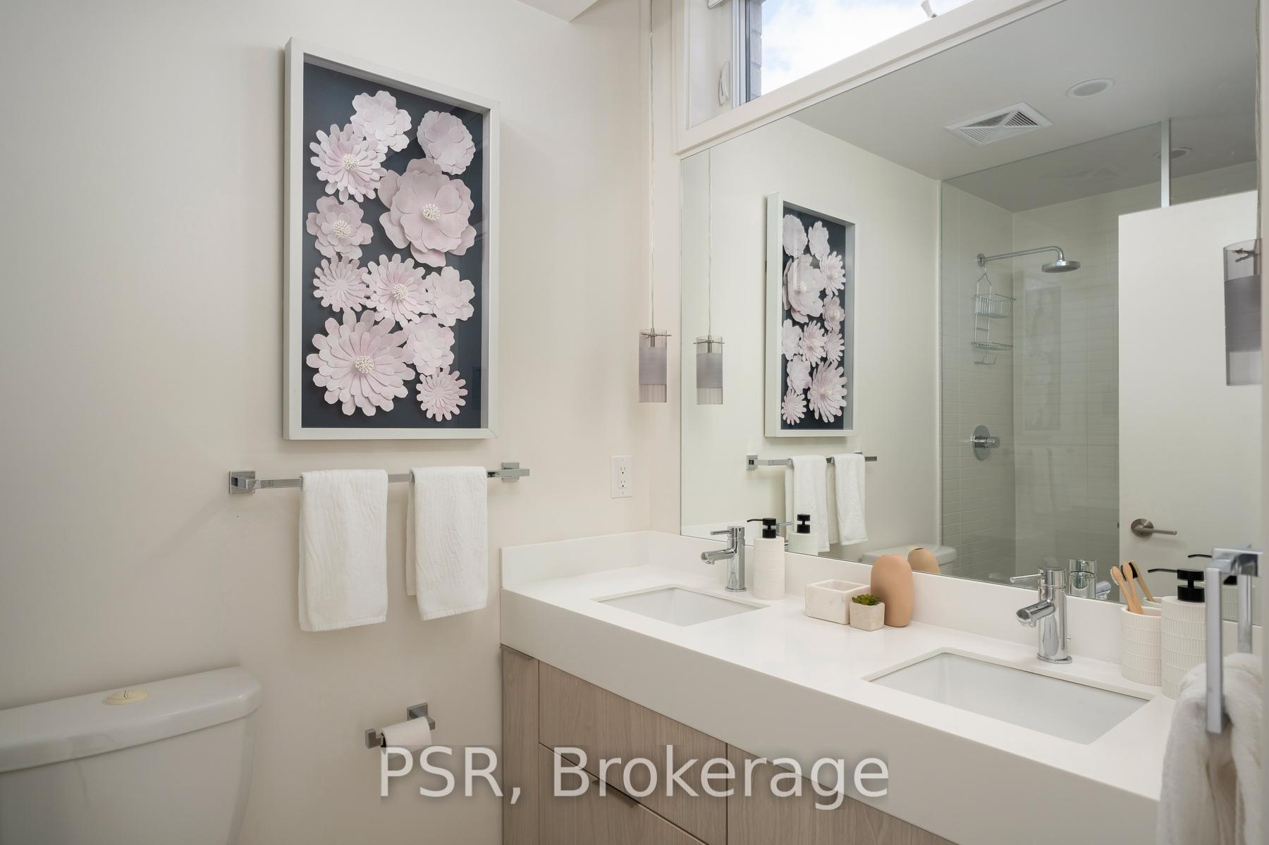 Photo 38 of 11 St Bartholomew Street, Toronto, Regent Park — HOMEH