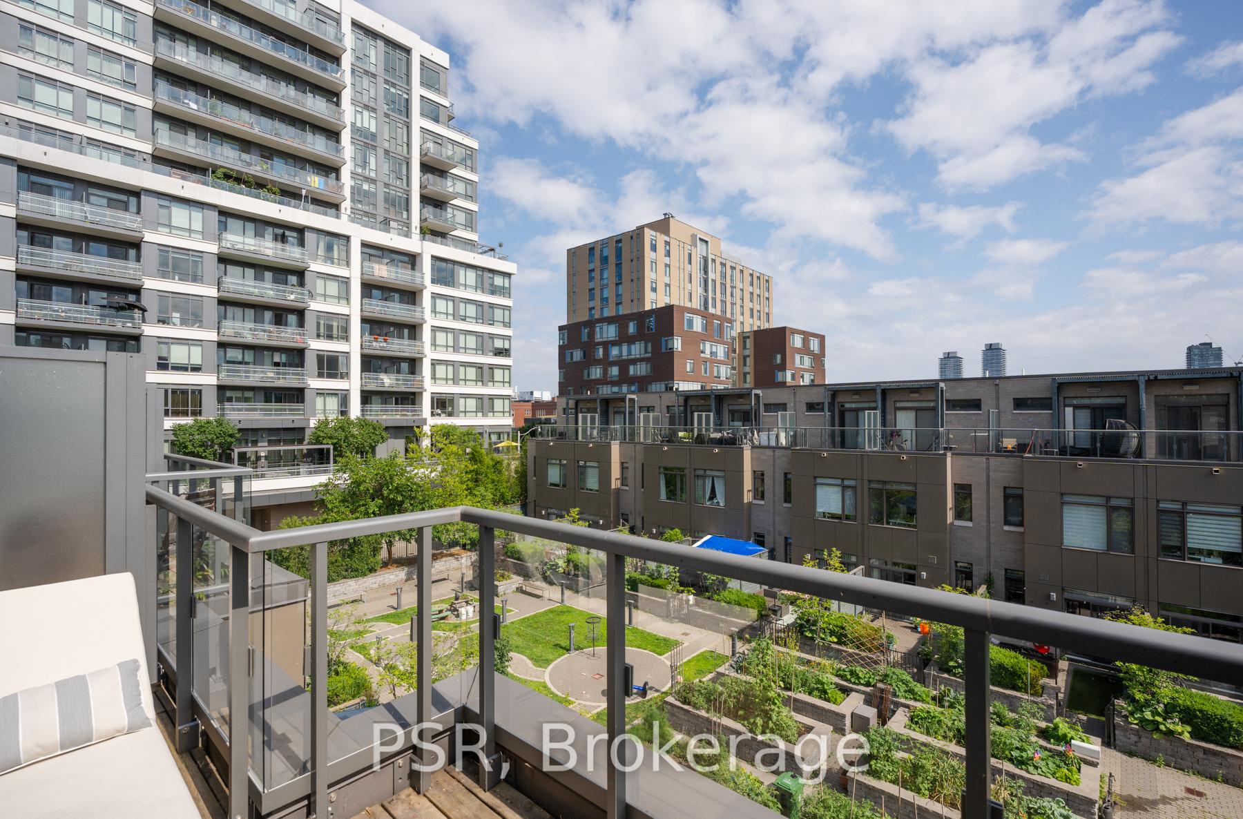 Photo 42 of 11 St Bartholomew Street, Toronto, Regent Park — HOMEH