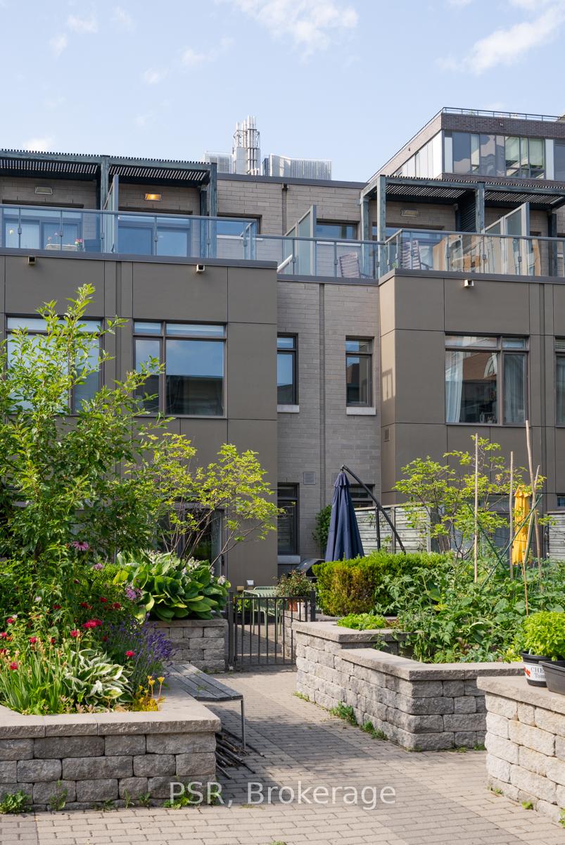 Photo 48 of 11 St Bartholomew Street, Toronto, Regent Park — HOMEH