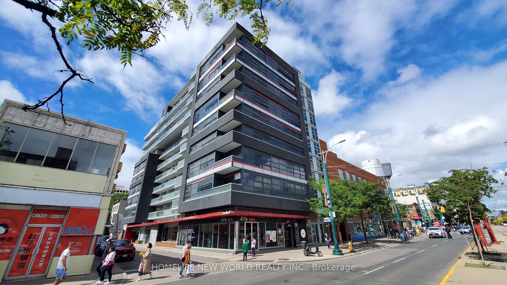 Front of Unit 602, 10 Willison Square